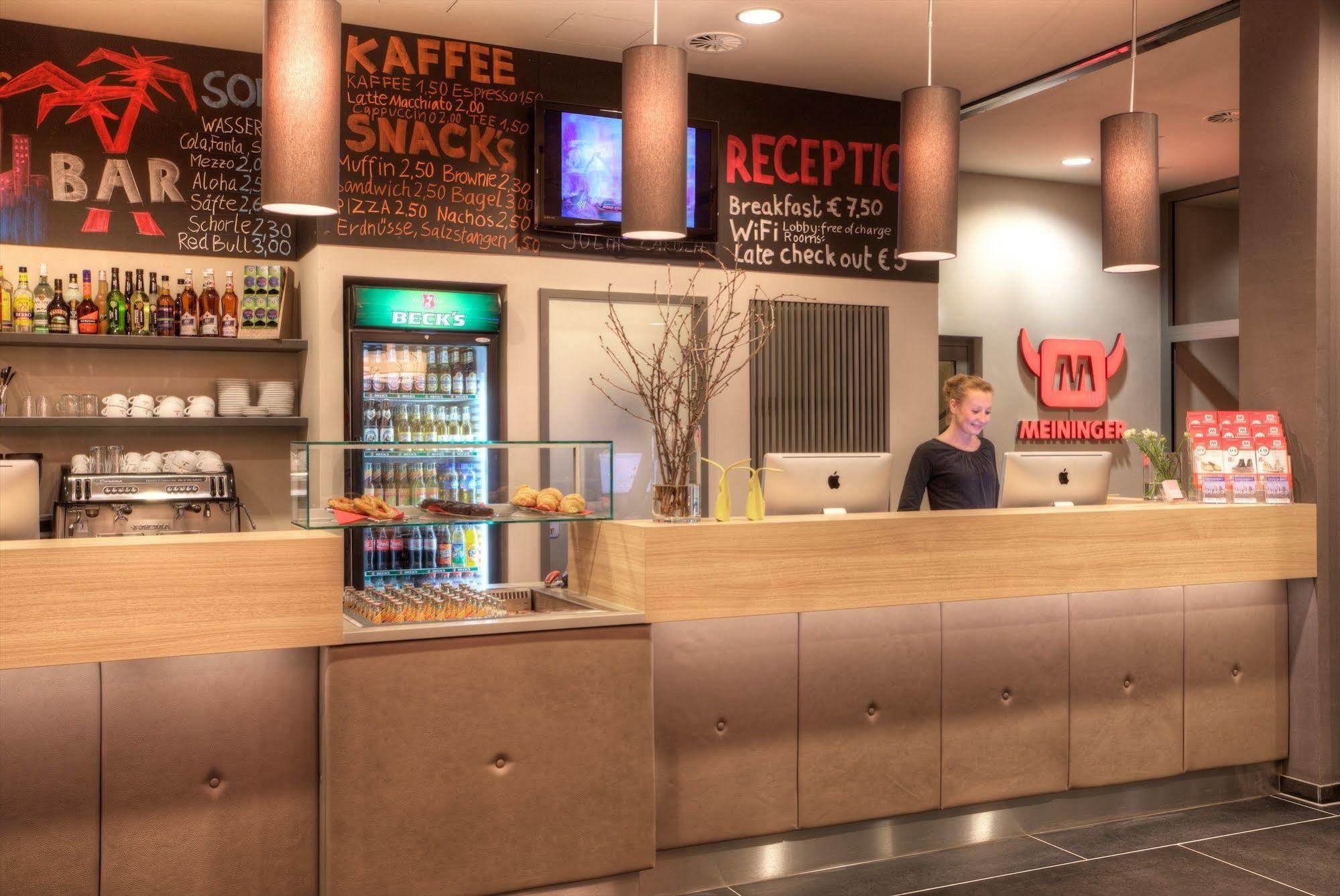 Meininger Hotel Frankfurt/Main Messe Франкфурт-на-Майні Екстер'єр фото