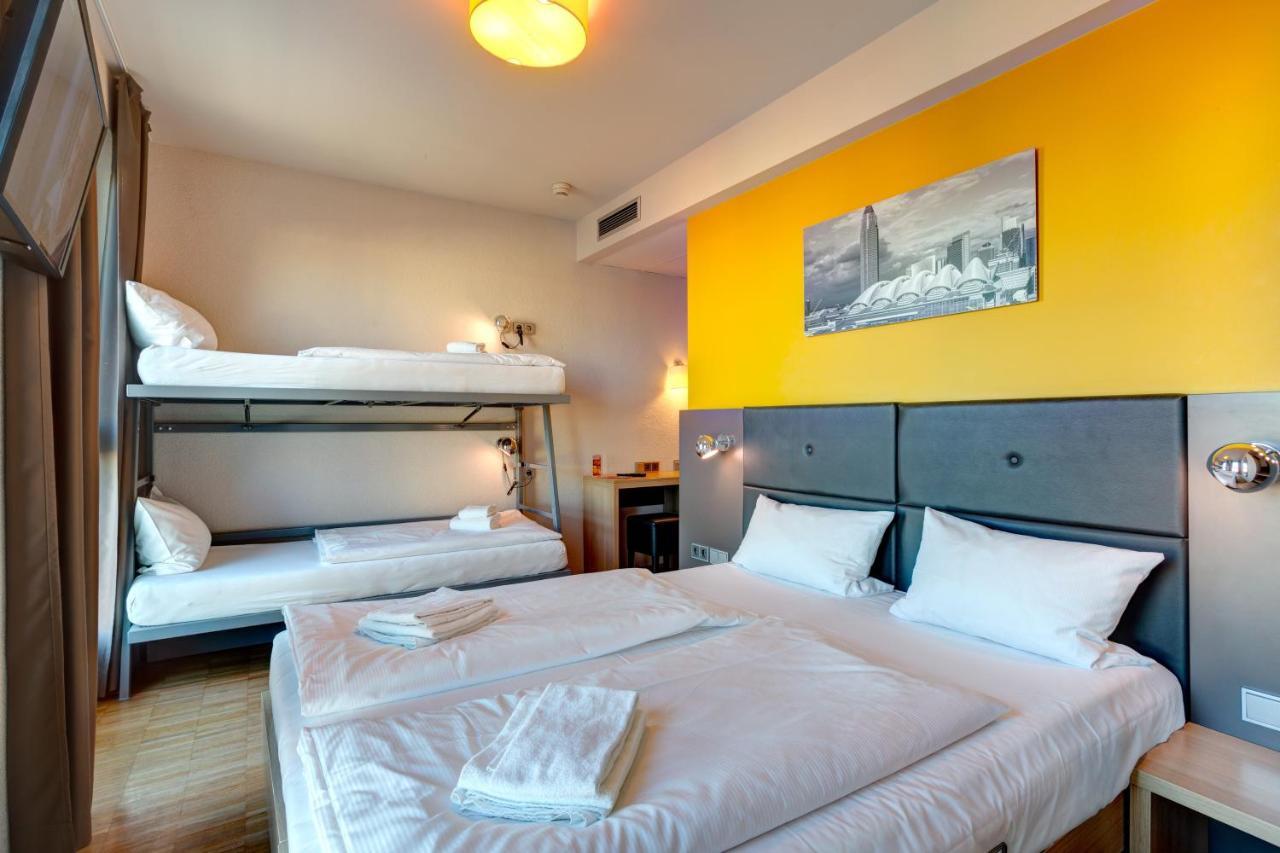 Meininger Hotel Frankfurt/Main Messe Франкфурт-на-Майні Екстер'єр фото